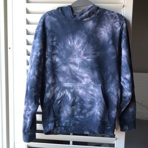 Tilly’s Tye Dye Blue Youth Large Hoodie
